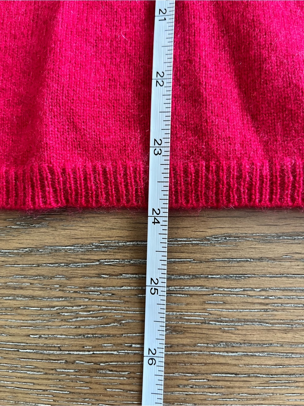 Express Y2K Bright Red V-Neck Short Sleeve Cashmere Knit Top Size Large - Picture 7 of 9